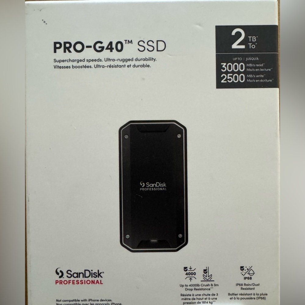 SanDisk 2TB Professional SSD PRO-G40 3,000Mb/s read-2,500Mb/s),Black,Sealed, New